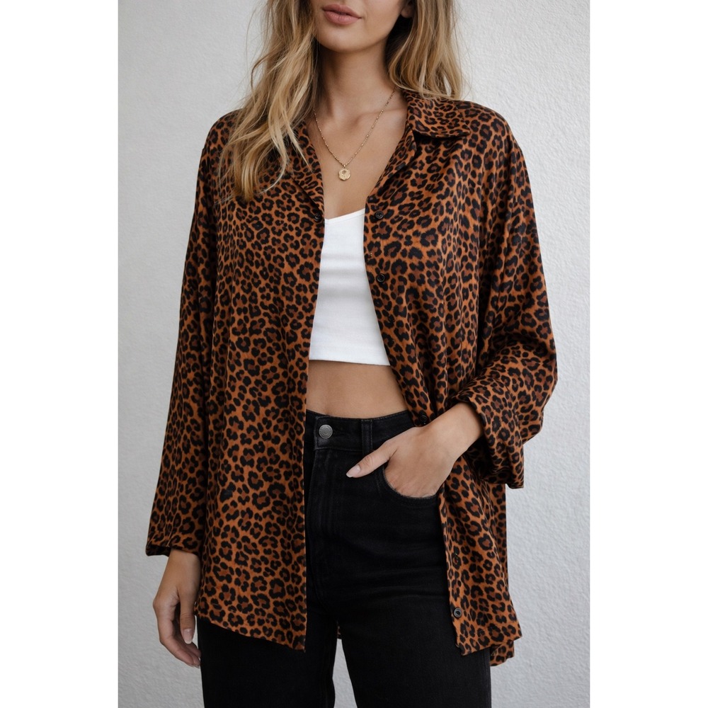 Leopard print‎ satin button up blouse oversized XL